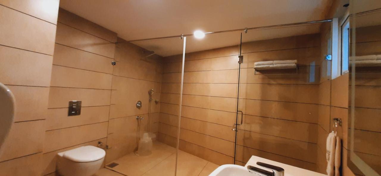 The Terrace By Ladder Mgd By Citrine Hotel Thiruvananthapuram ภายนอก รูปภาพ