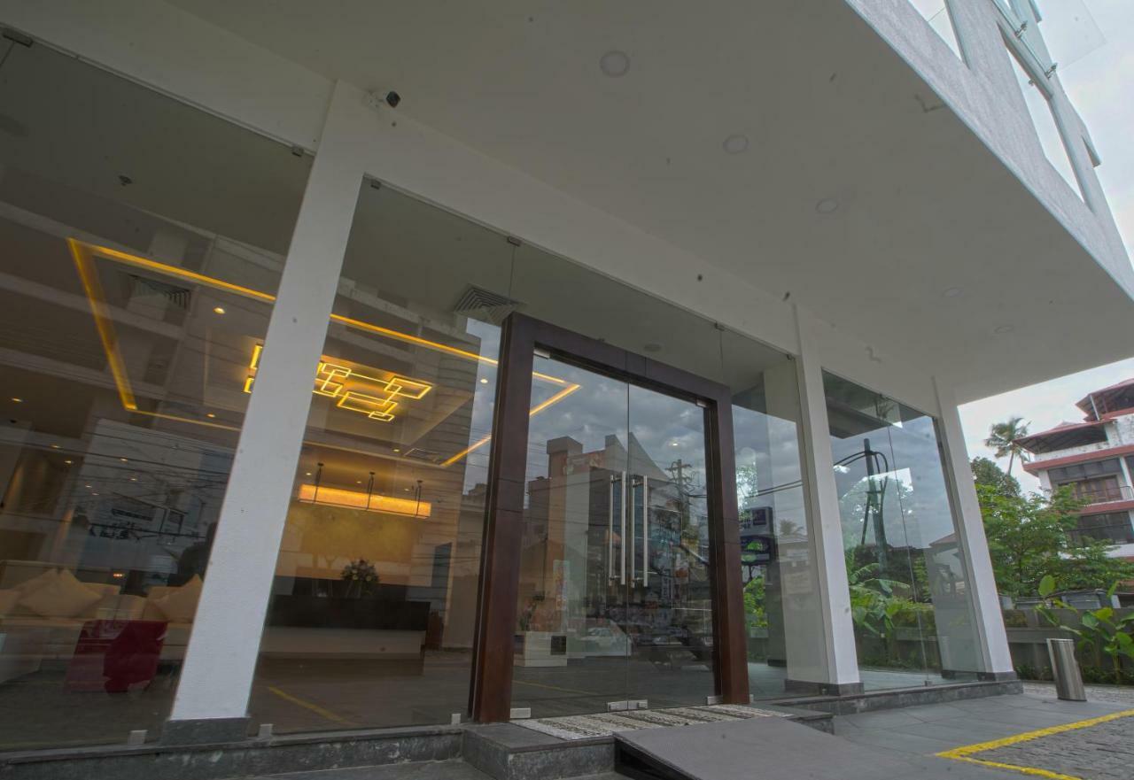The Terrace By Ladder Mgd By Citrine Hotel Thiruvananthapuram ภายนอก รูปภาพ